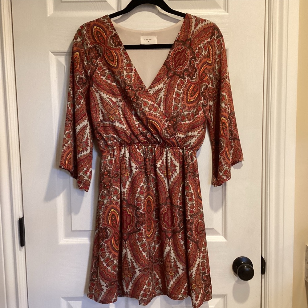 Everly Paisley Print Feminine and Flowy Dress, Size S